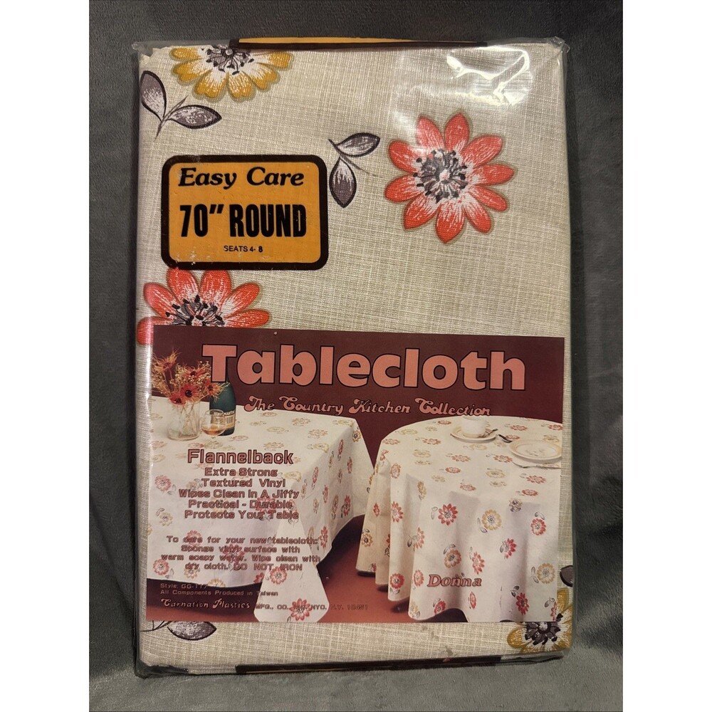 Vintage 1950s Carnation Plastics Flannel Backed 70" Round Tablecloth Country
